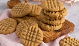 Selected cookies (a pair)